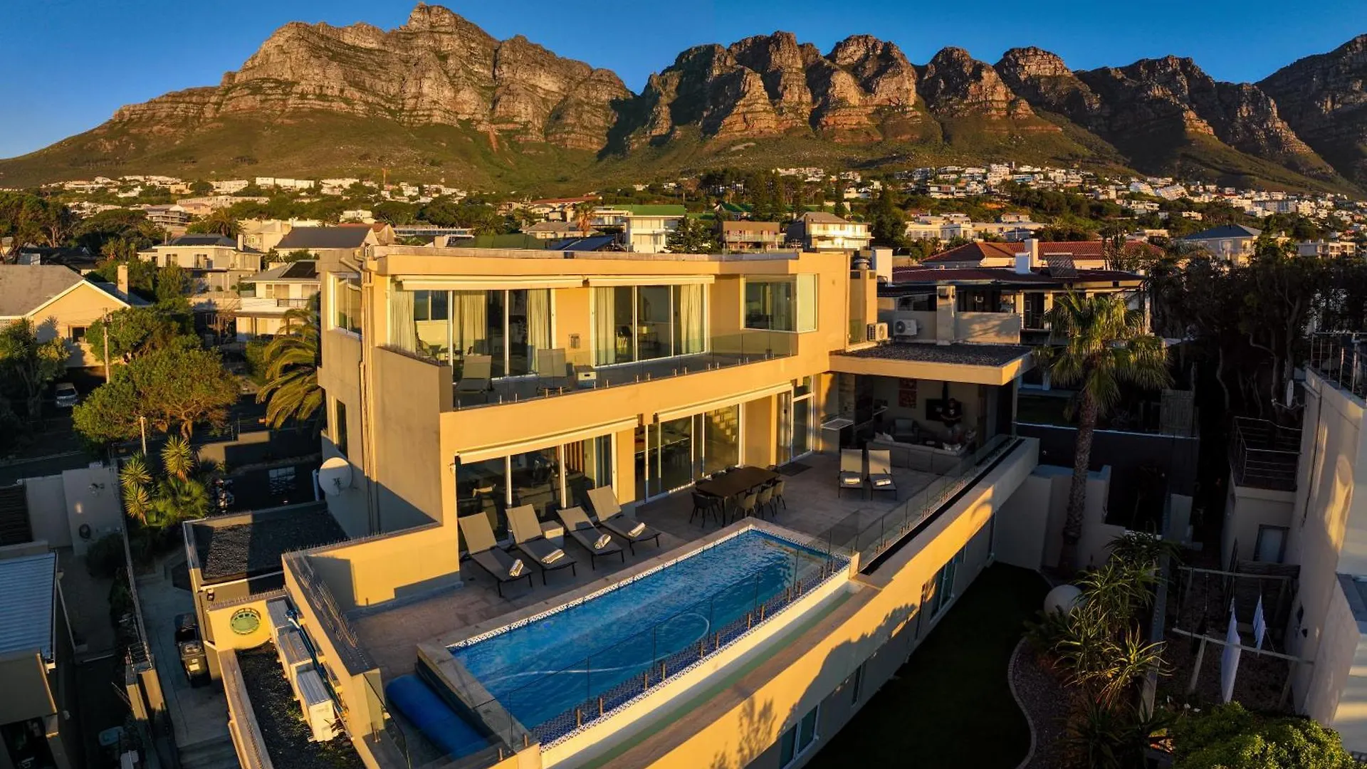 Villa 26Onfirst - Ups, Sea Views And Personalised Services Città del Capo