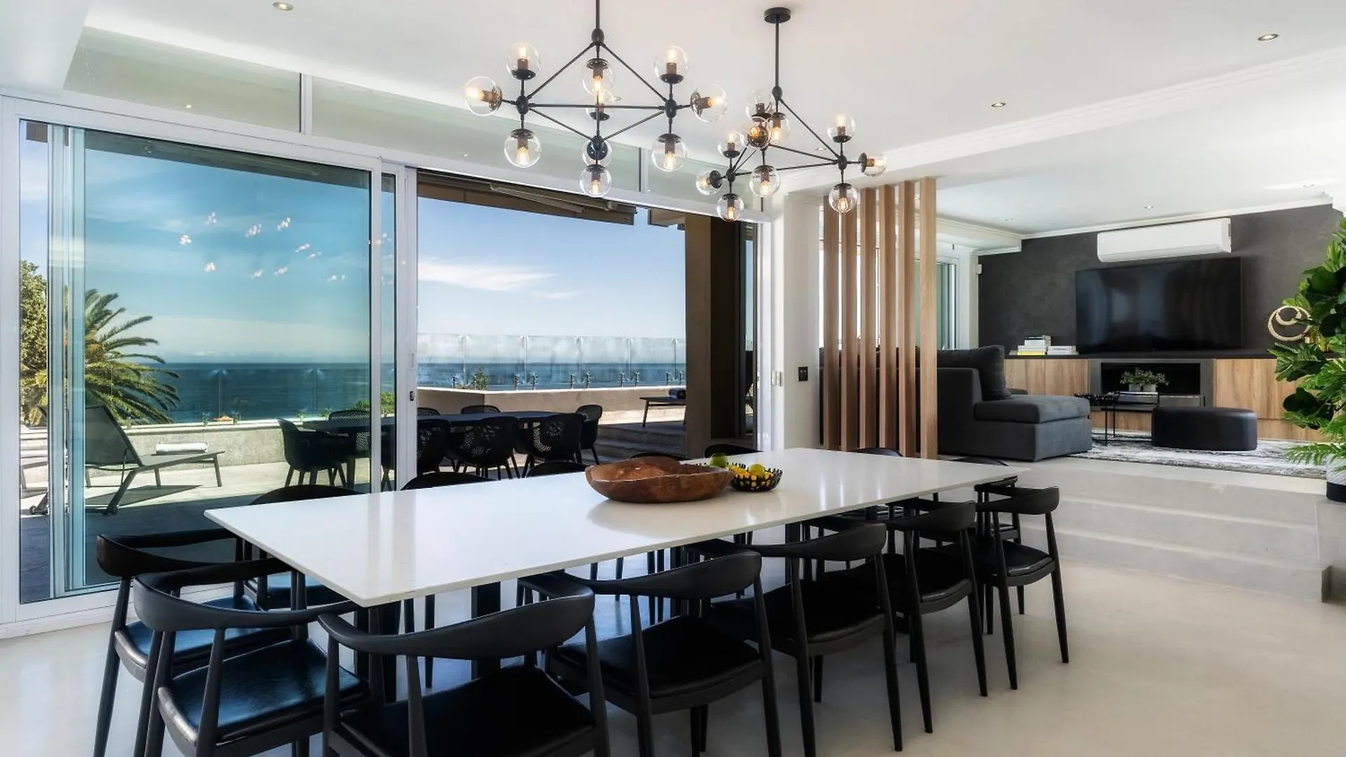 26Onfirst - Ups, Sea Views And Personalised Services Cape Town 0*,