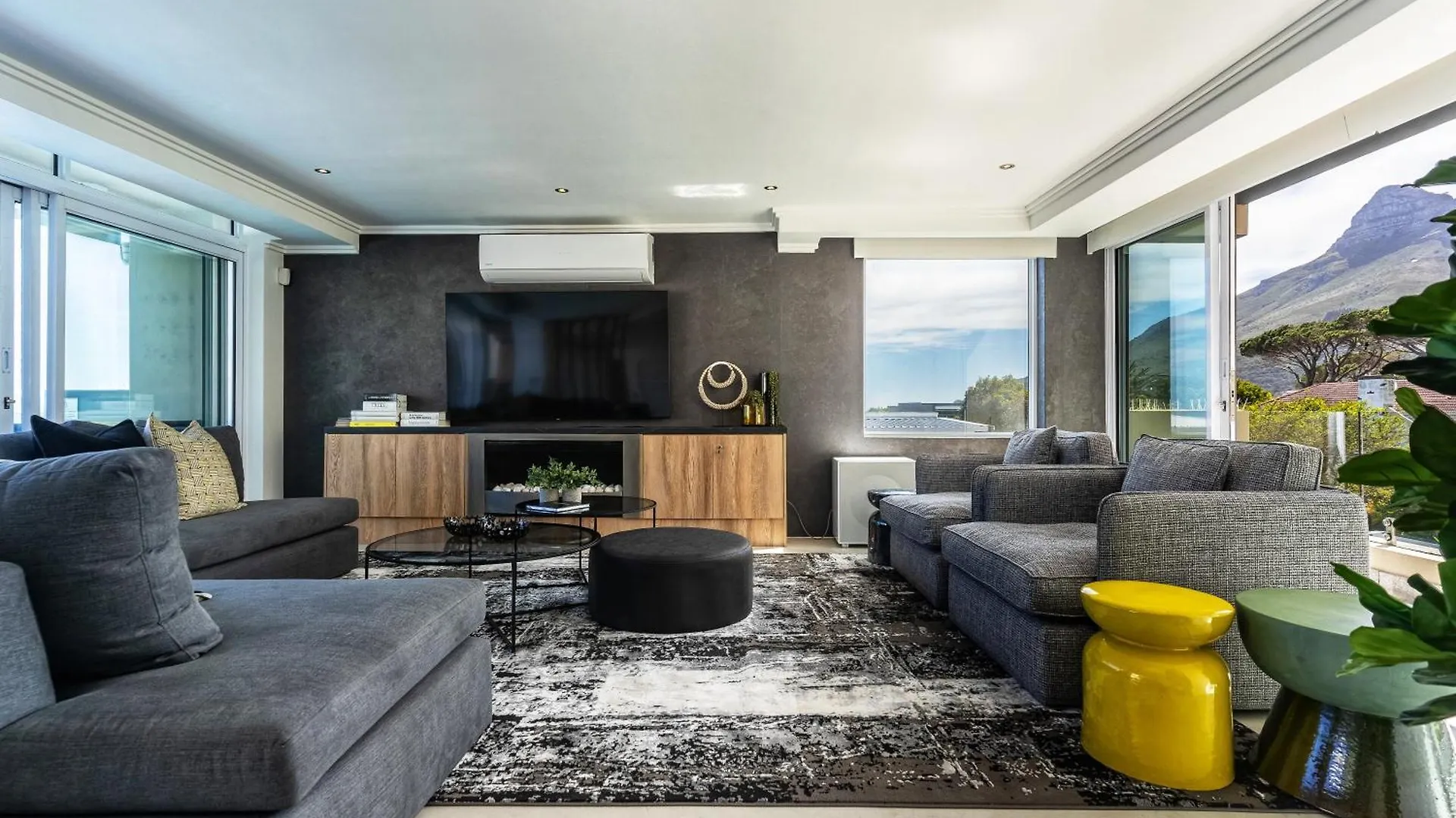 26Onfirst - Ups, Sea Views And Personalised Services Cape Town 0*,